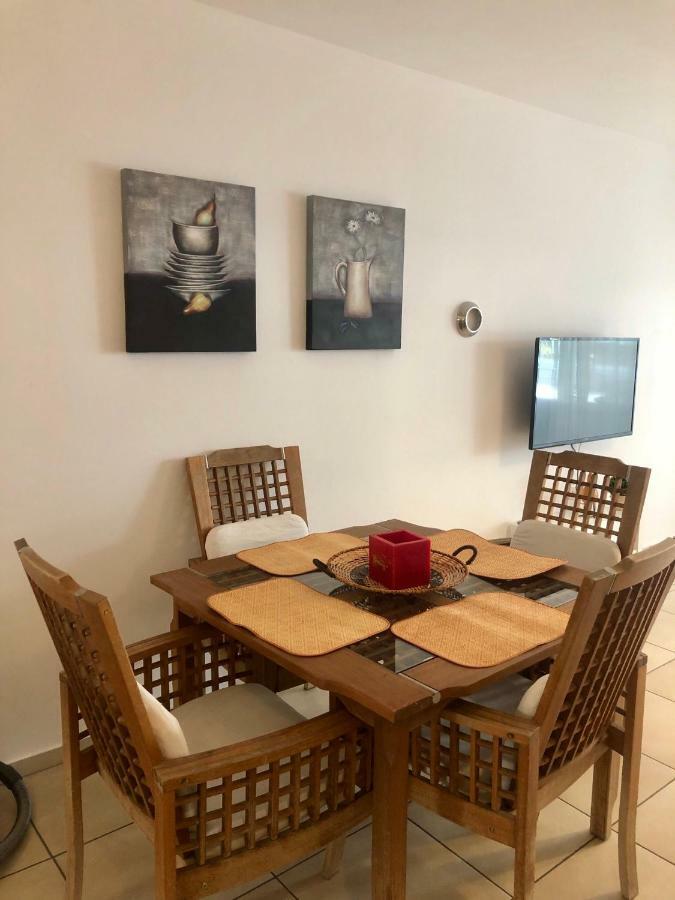 Elenis Athens Apartment Exterior photo